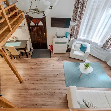 Mirage Vaci Street *