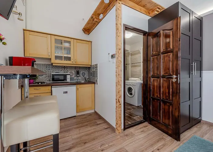 Mirage Vaci Street *