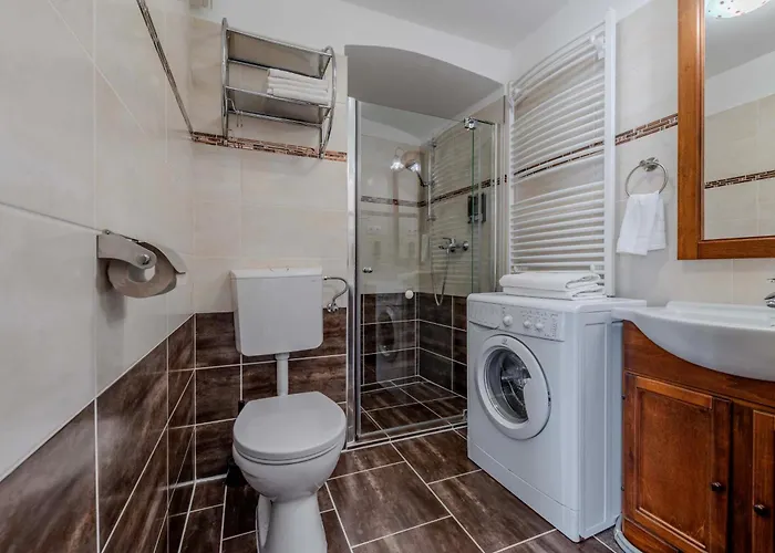 Mirage Vaci Street * Budapesta