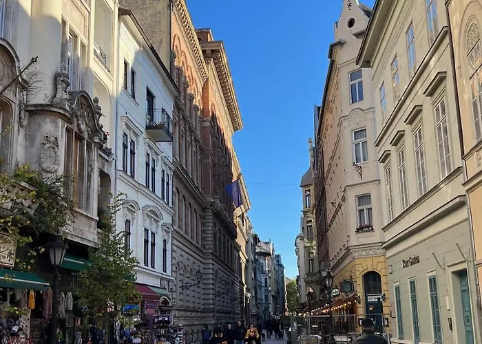 Lejlighed Mirage Vaci Street Budapest